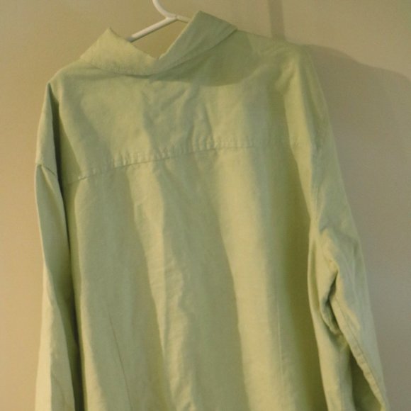Light green button down - Picture 3 of 3